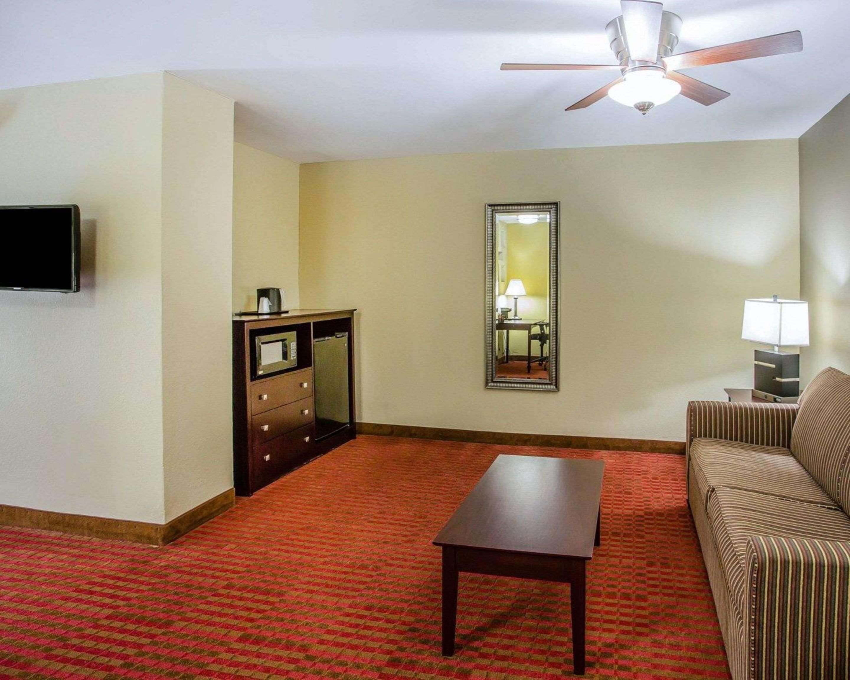Quality Suites Nashville Airport Dış mekan fotoğraf